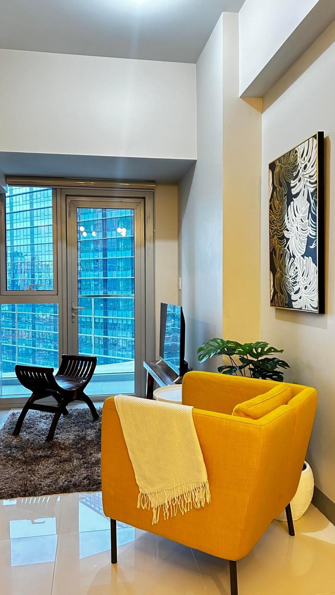 Uptown Parksuites Tower Two - Bgc Taguig, Маніла Екстер'єр фото
