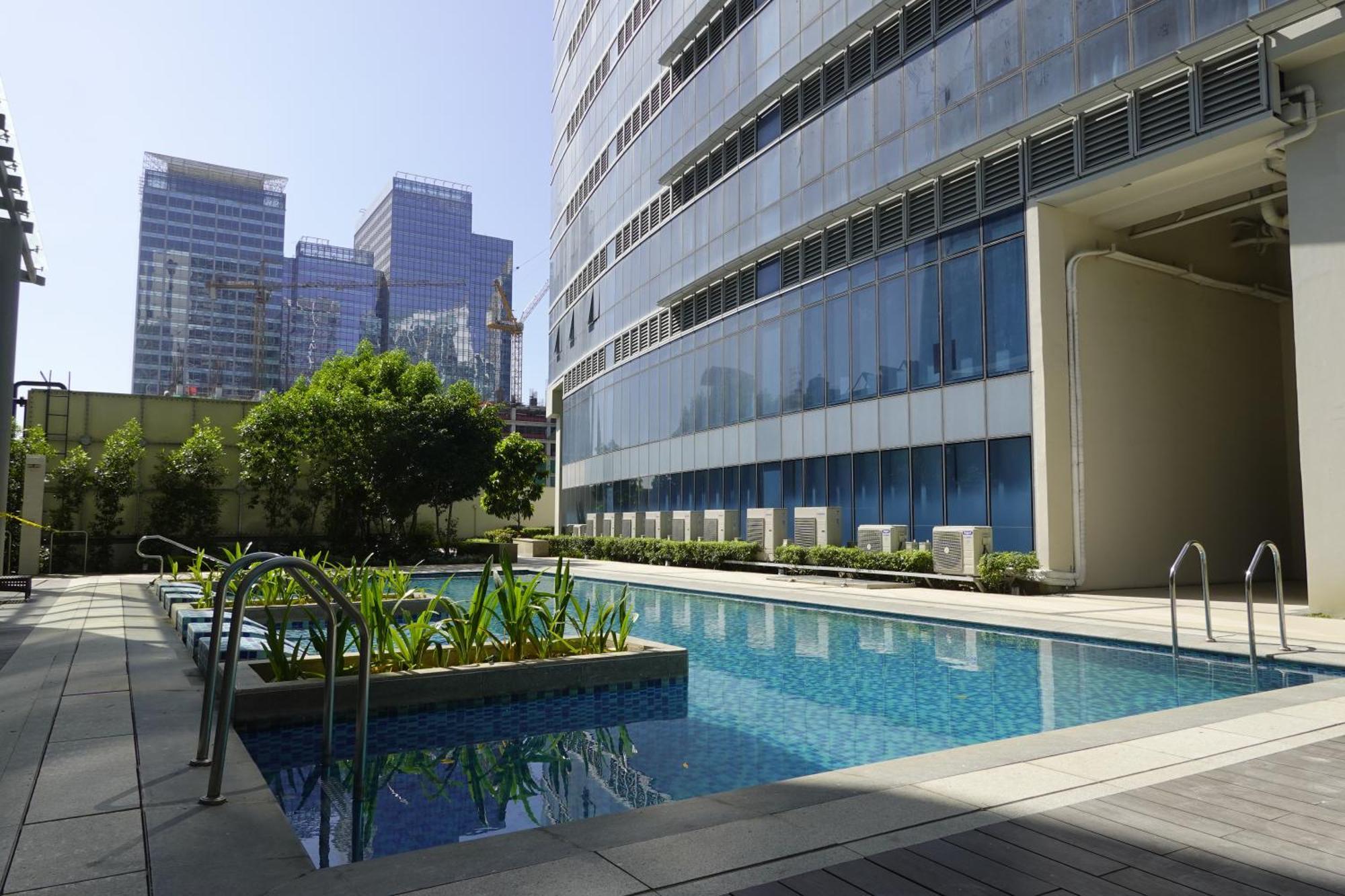 Uptown Parksuites Tower Two - Bgc Taguig, Маніла Екстер'єр фото